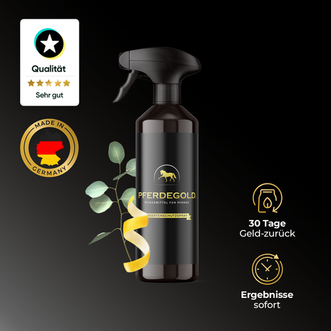 Schwarze Sprühflasche mit der Aufschrift Pferdegold Insektenschutzspray mit deutschen Qualitätssiegeln und einer goldenen Schleife auf dunklem Grund - ein wirksames Insektenschutzmittel für Pferde.