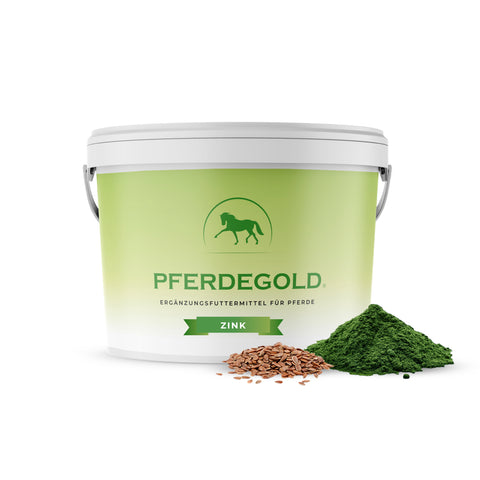 A green and white Pferdegold Zink horse supplement tub with flaxseeds, green powder, and Spirulina beside it to support the immune system.